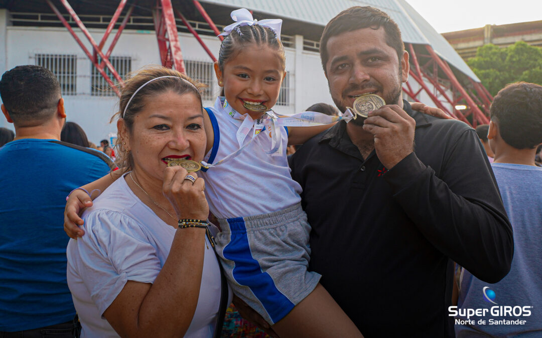 SARA LUCIANA RUEDA: UNA PEQUEÑA CAMPEONA QUE BRILLA EN EL PATINAJE.