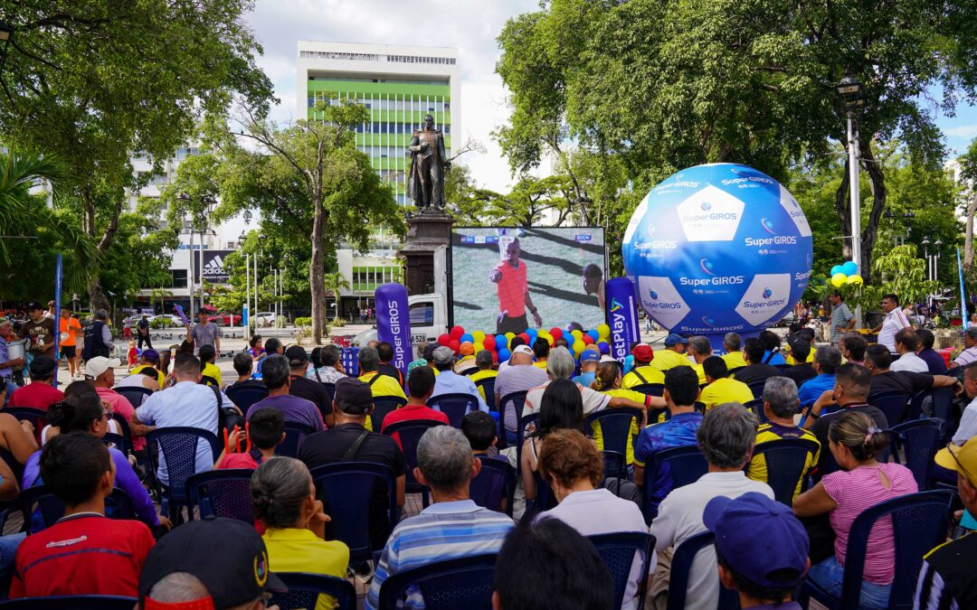 LA EMOCIÓN DE LA SELECCIÓN COLOMBIA SE VIVIÓ EN EL PARQUE SANTANDER, GRACIAS A SUPERGIROS