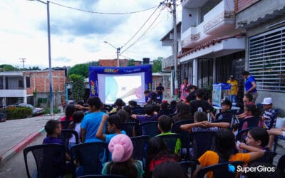 ¡SUPERGIROS LLEGÓ AL OASIS CON CINE AL BARRIO Y PURA DIVERSIÓN!