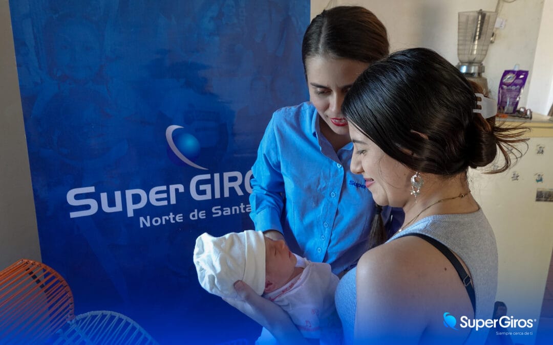 SUPERGIROS ENTREGÓ UN KIT PARA BEBÉ A LA HIJA RECIÉN NACIDA DE UNA APRENDIZ SENA