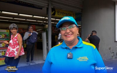 COLABORADORA DE SUPERGIROS SE GANA GRAN PREMIO POR VENDER CHANCE MILLONARIO